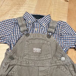💚 NWT - The Cutest OshKosh Overall Outfit!